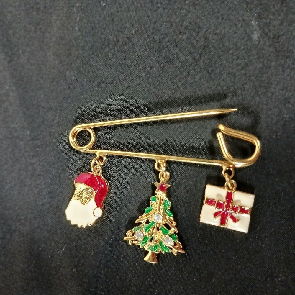 Vintage AVON gold-tone Christmas Safety Pin Charm Brooch - Picture 6 of 9